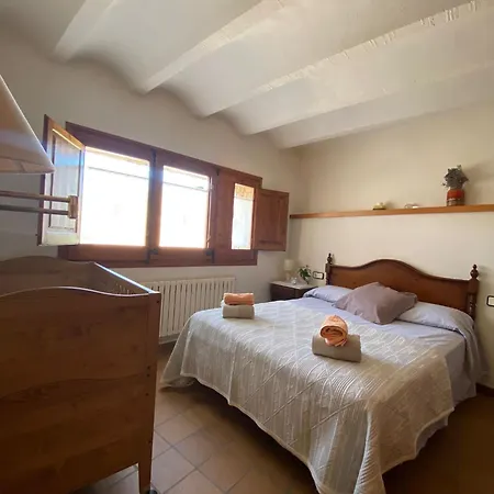 Cal Cutxo - Nou Balneari Rural Per La Familia Capafonts